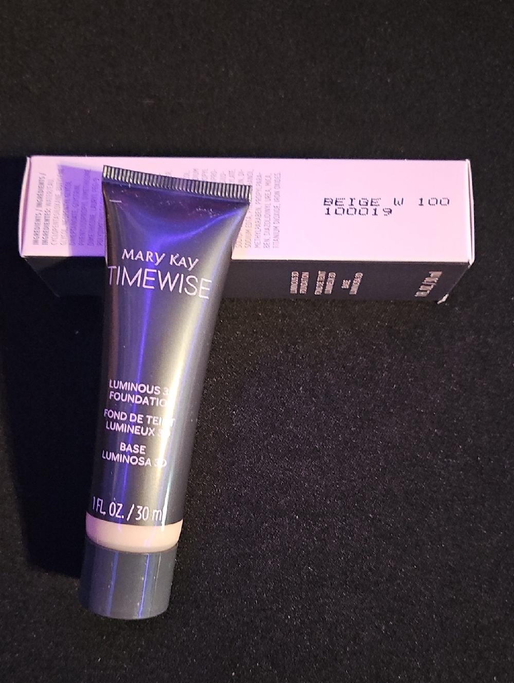 Mary Kay TimeWise Luminous 3D Foundation - Beige W 100